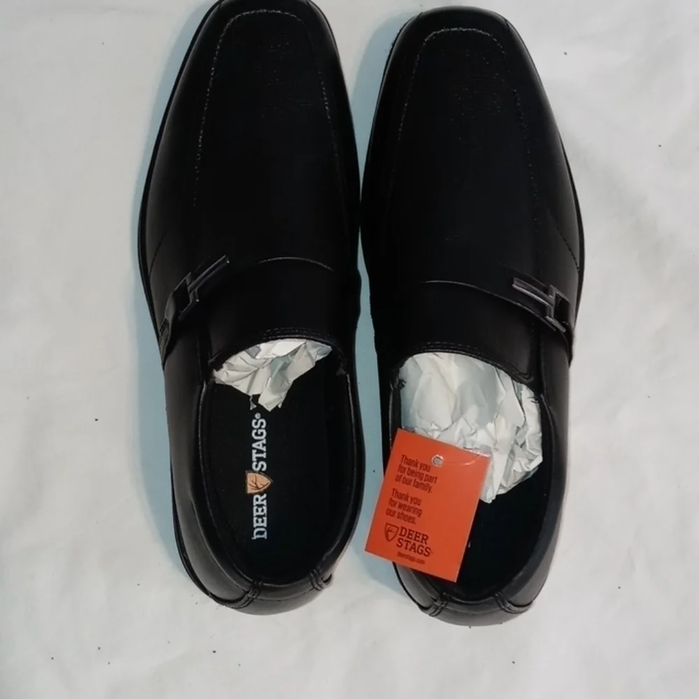 NWT Deer Stags size 6 M shoes